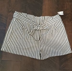 Love tree striped shorts size lrg